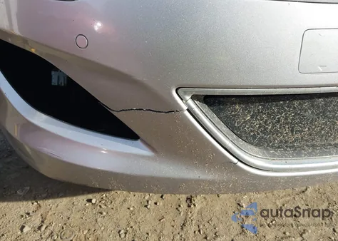 2012 Hyundai Genesis 3.8 from USA, damaged, VIN KMHGC4DD3CU192890